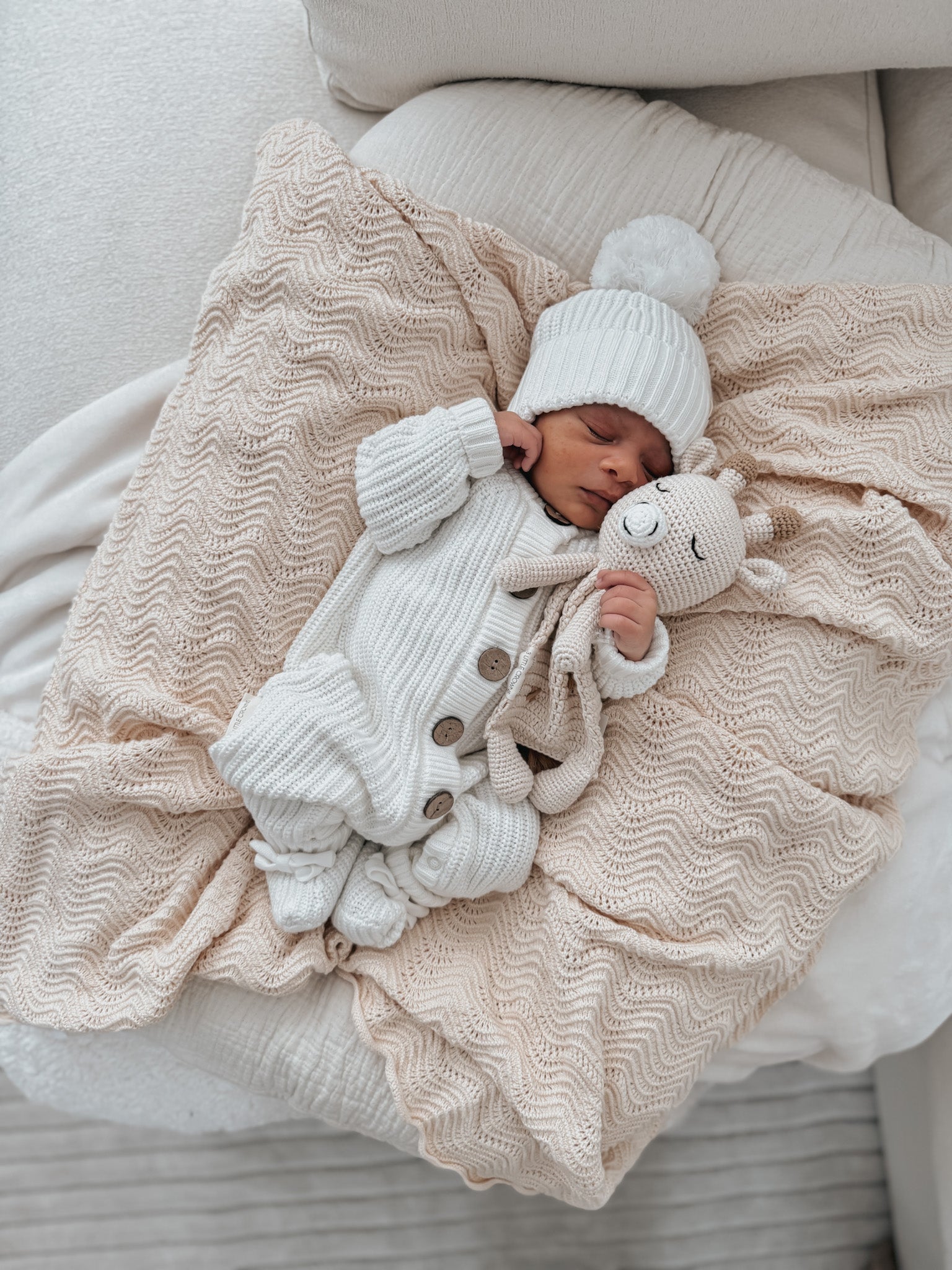 Cuddle Me Comforter - Giraffe