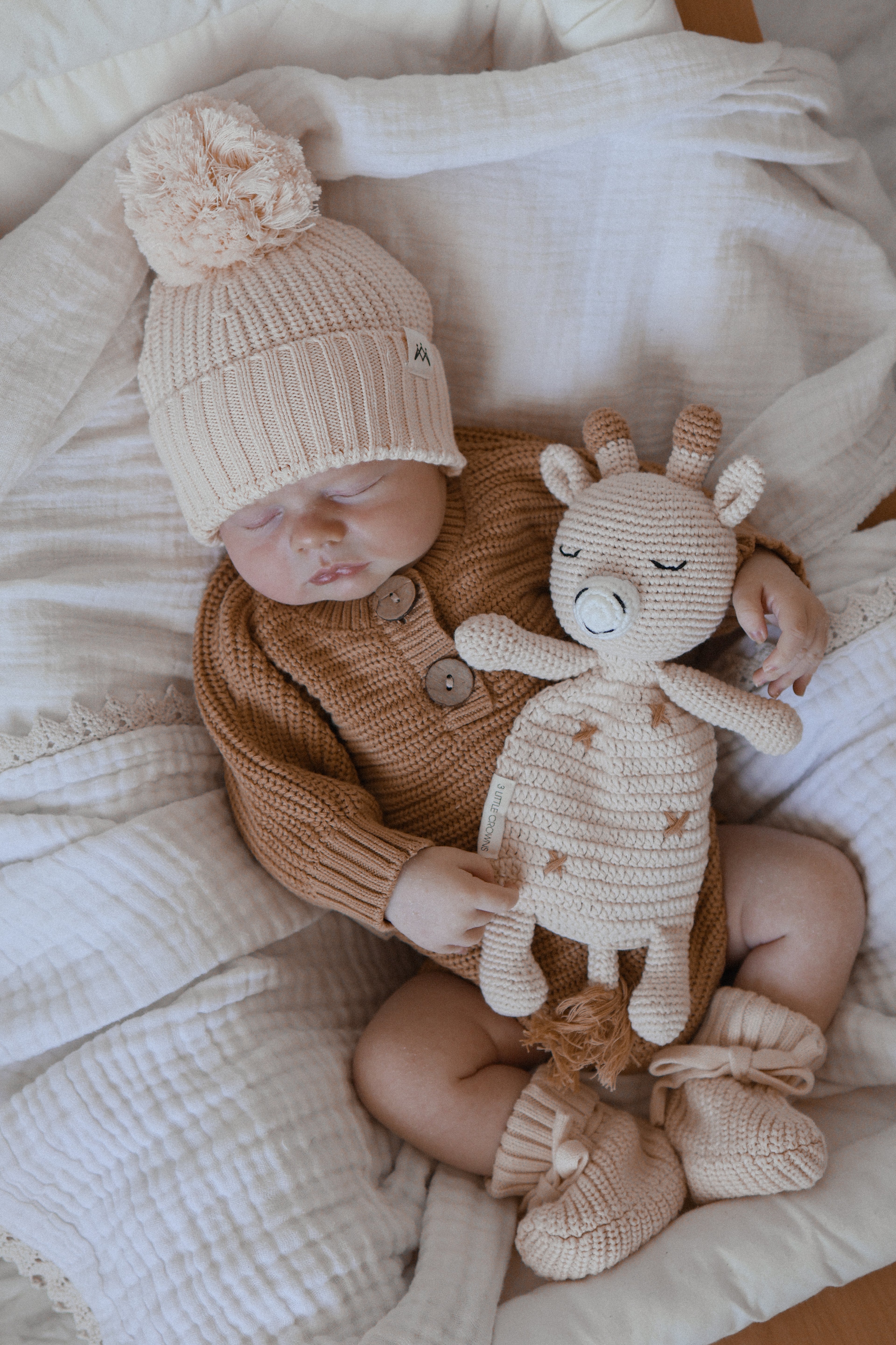 Cuddle Me Comforter - Giraffe