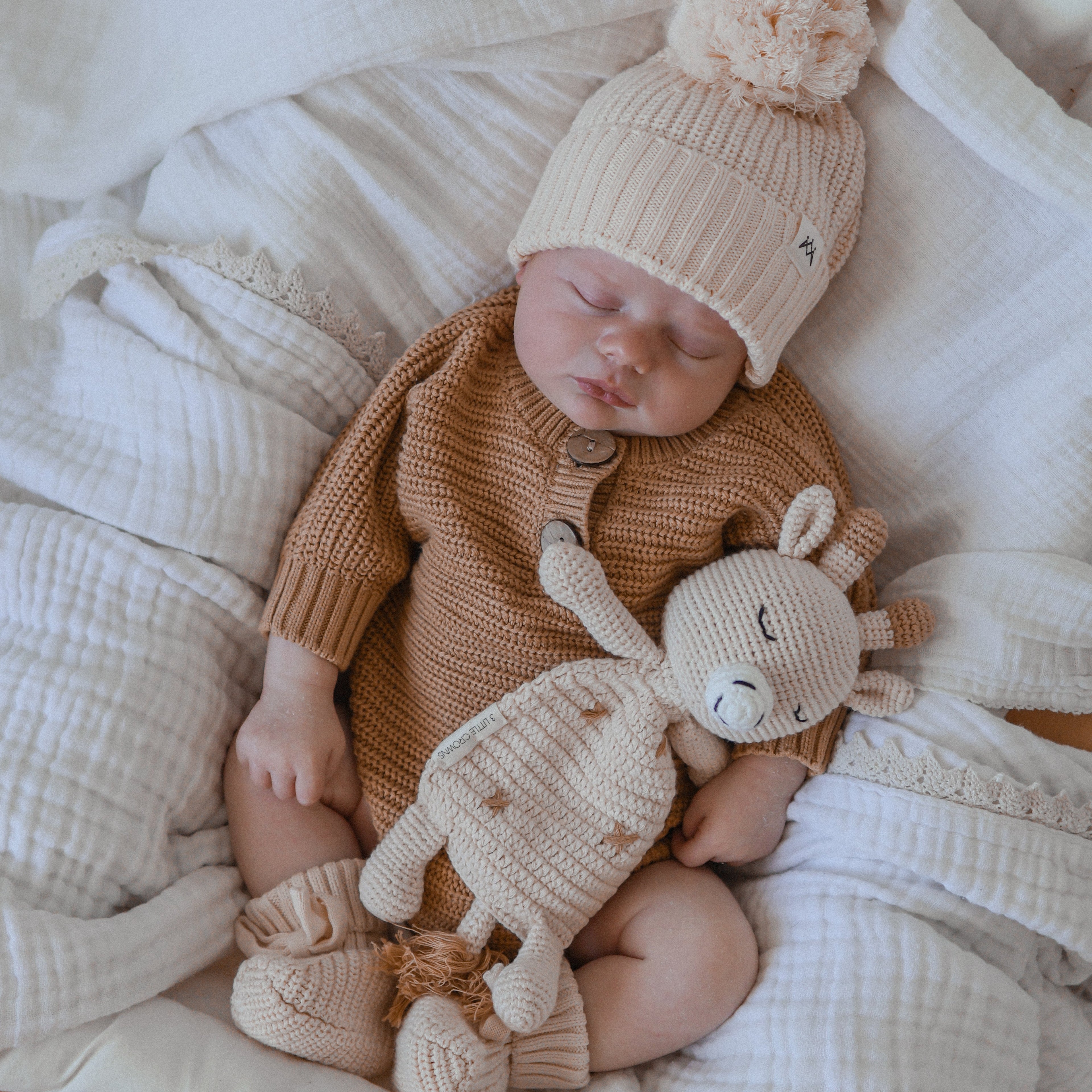 Cuddle Me Comforter - Giraffe