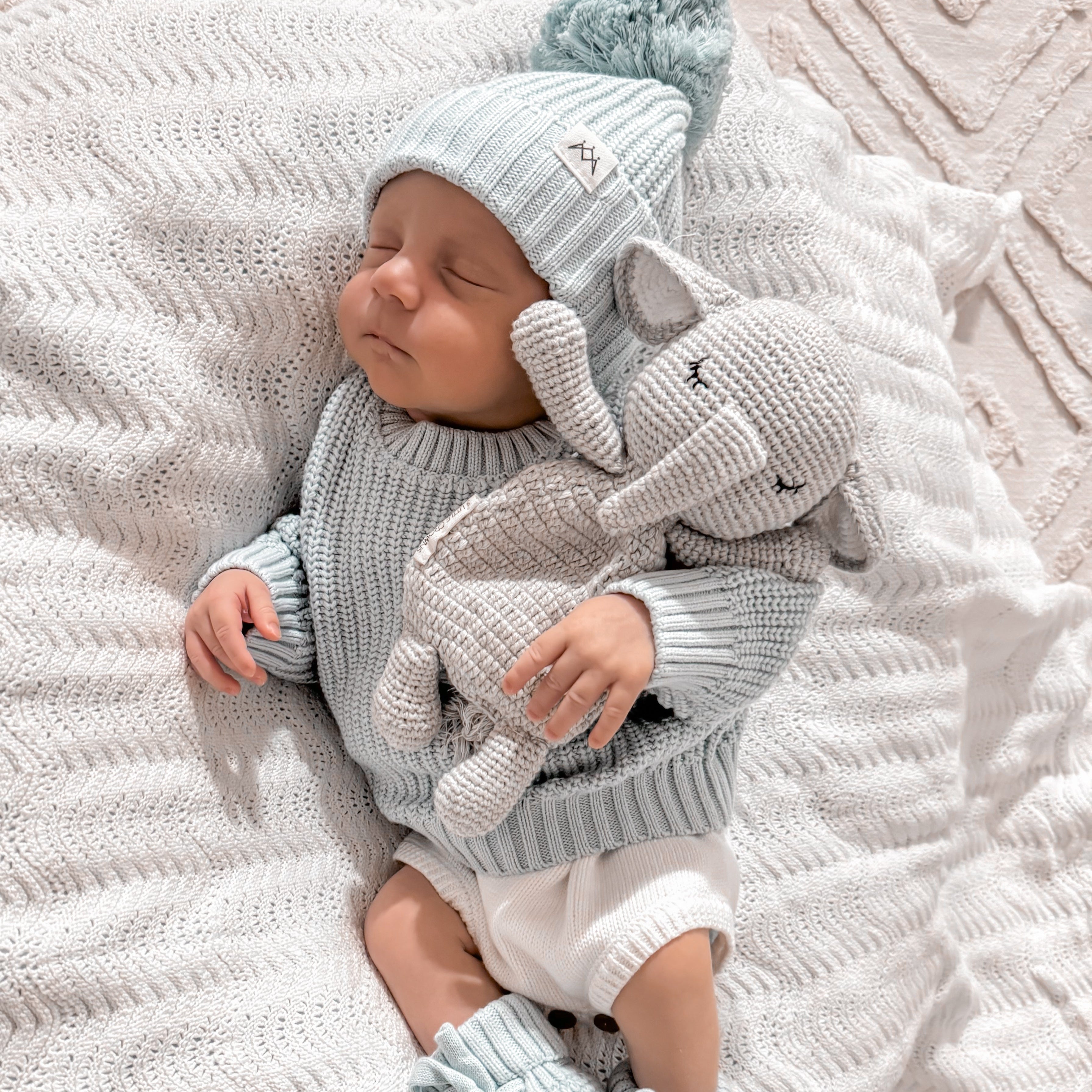 Cuddle Me Comforter - Elephant