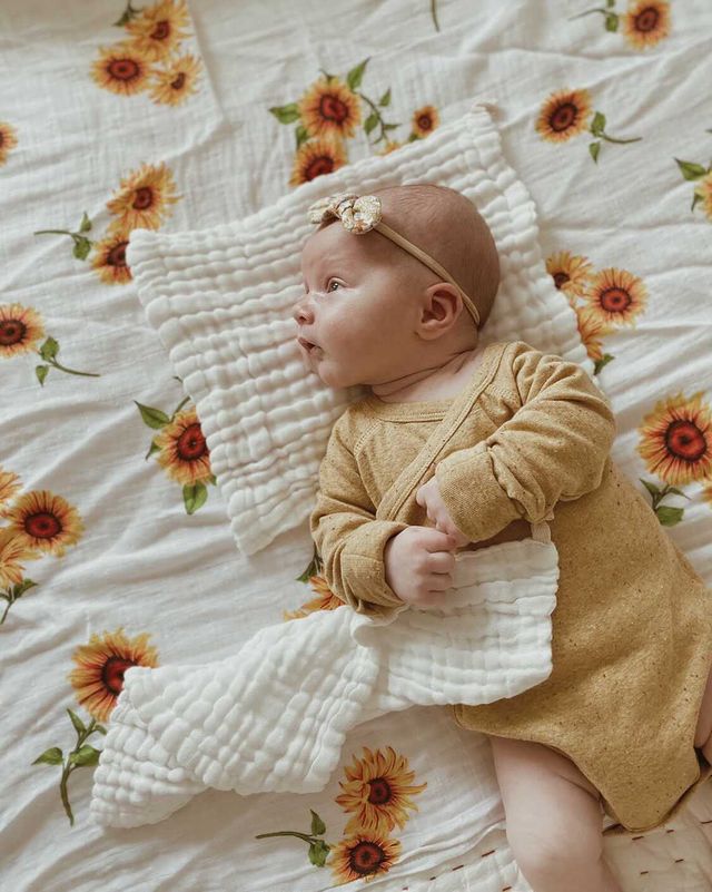 Organic Cotton Gauze Blanket and two Pack Wash Burp Cloth Bundle